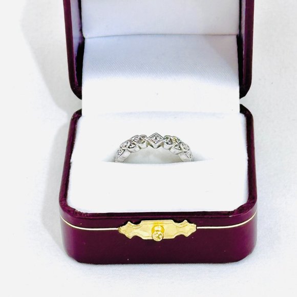 Sterling Textured Ring - Size 6 - New condition. - Picture 3 of 10